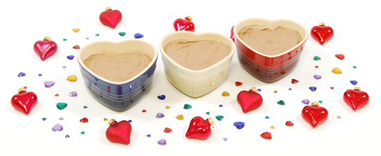 Ein Herz aus Mousse au Chocolat